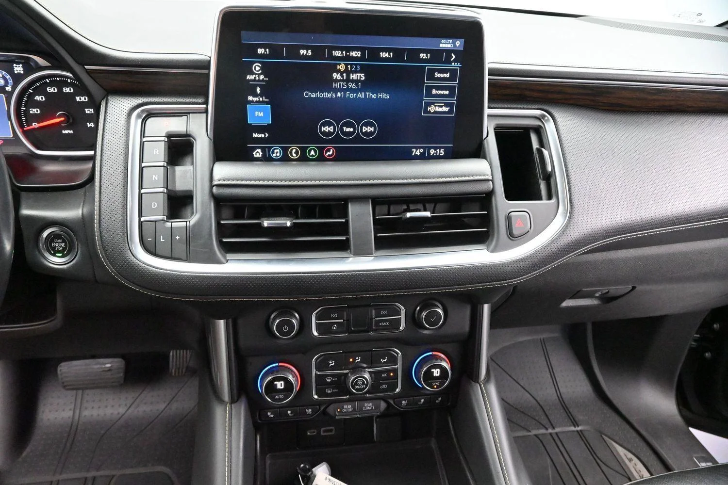 Used 2021 BLACK Chevrolet Premier image 24