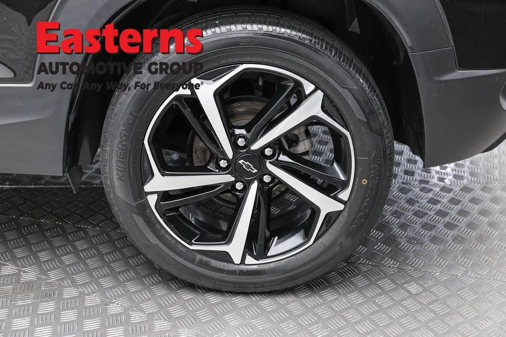 Used 2023 Black Chevrolet RS image 8