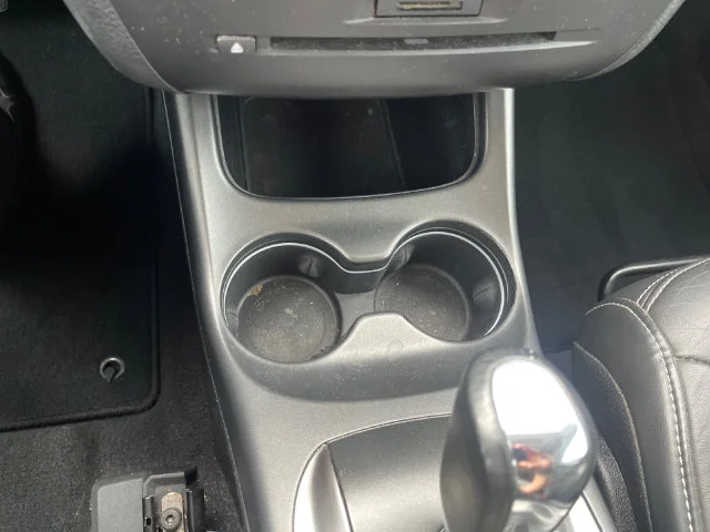Used 2018 White Dodge Crossroad image 13