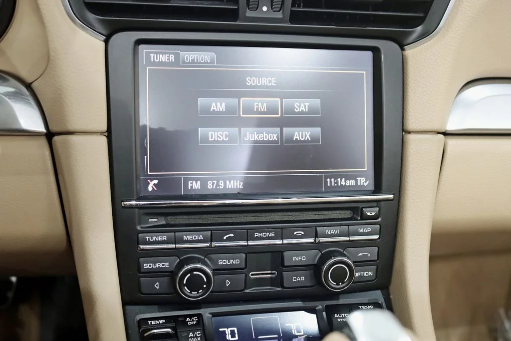 Used 2014 White Porsche Carrera image 20