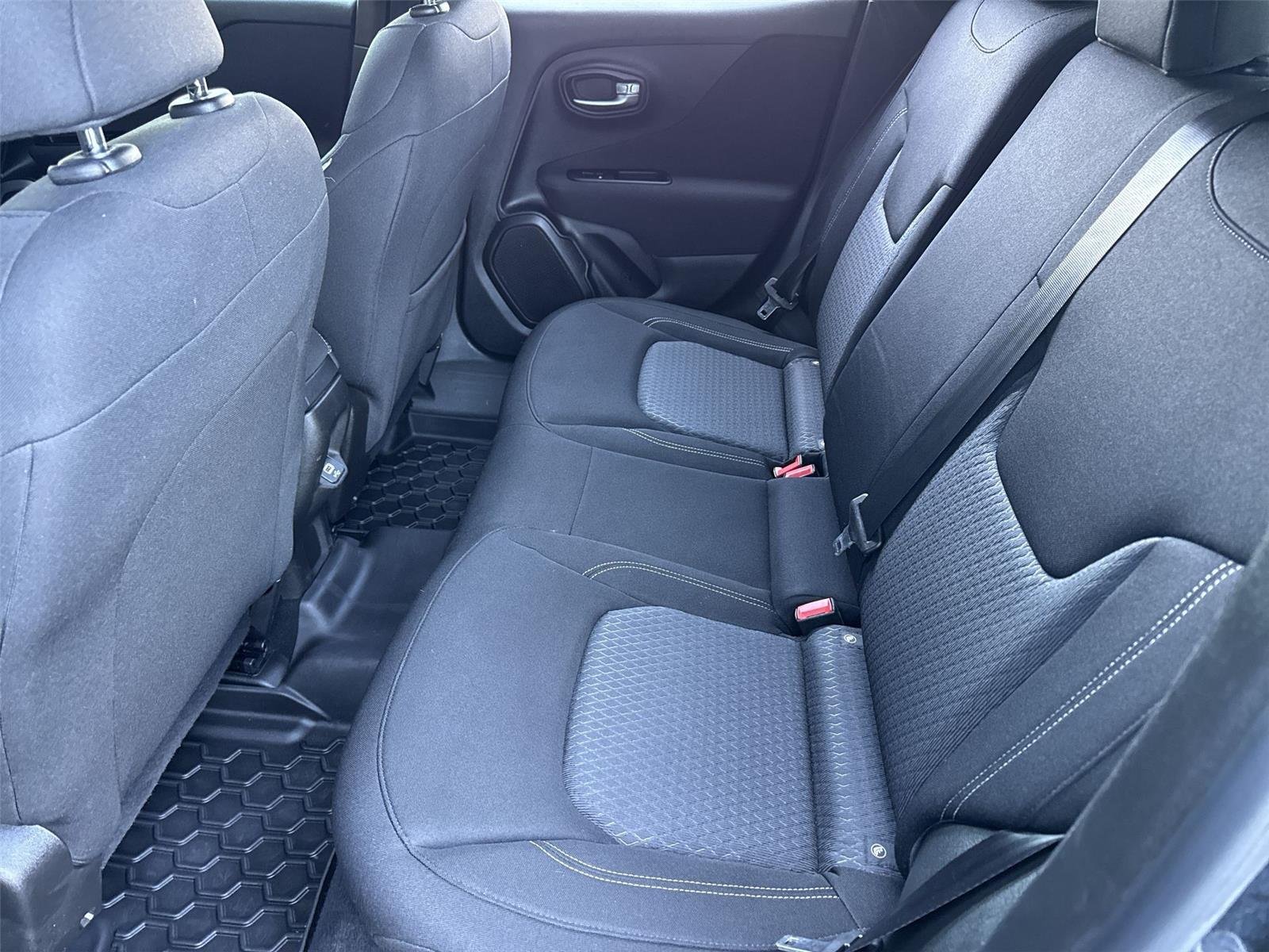 2021 Jeep Renegade 80TH Edition - Photo 30