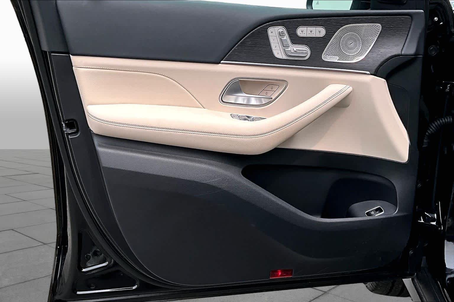 Certified Used 2026 040/Black Mercedes-Benz GLE 350 image 21