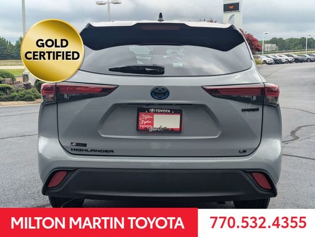 Used 2024  Toyota LE Nightshade image 11