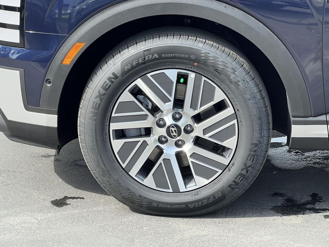 New 2026 Classy Blue Pearl Hyundai SEL Premium 8P image 13