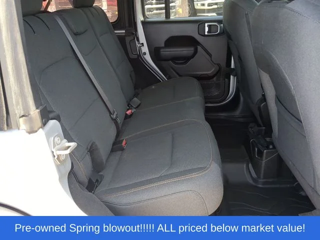Used 2024 Silver Jeep Sport S image 39