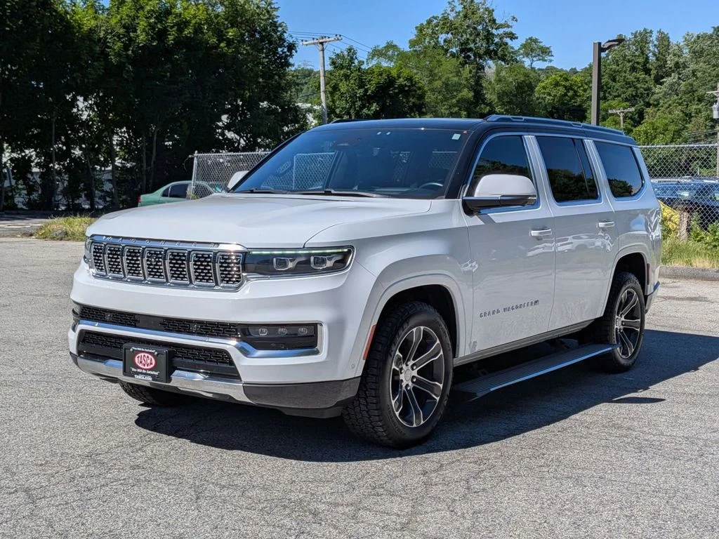 Used 2022 White Jeep Series I image 12
