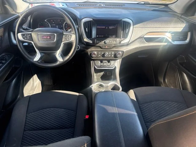 Used 2021 Silver GMC SLE image 20