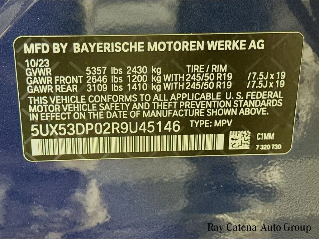 Used 2024 Blue BMW xDrive30i image 33