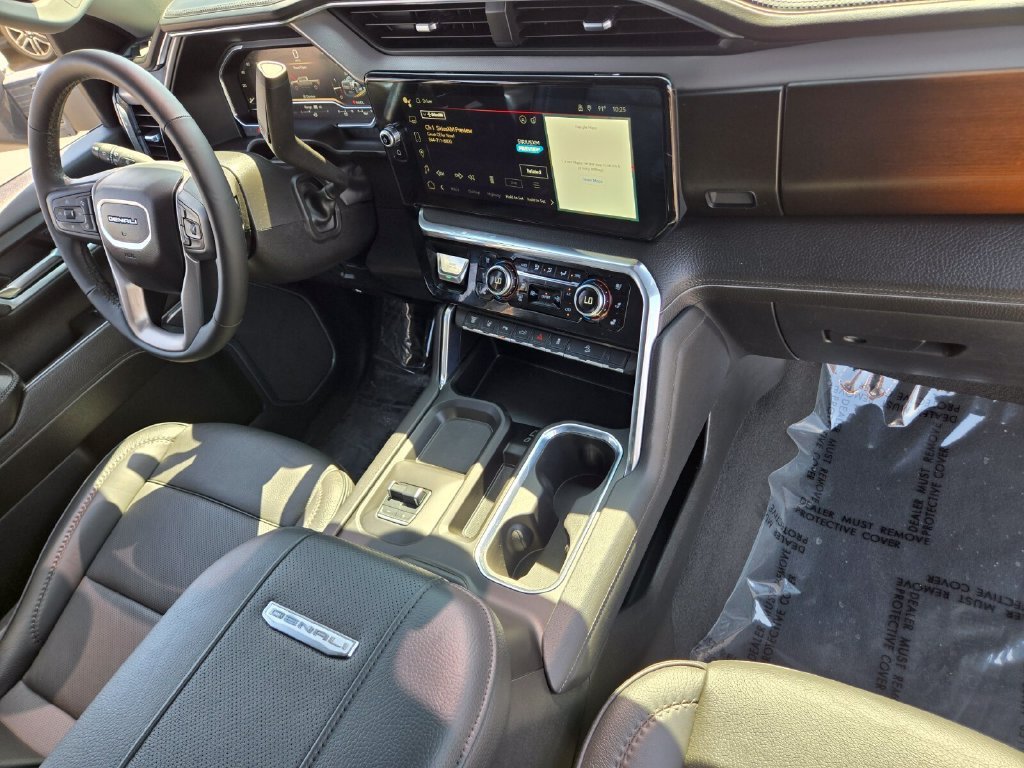 2025 GMC Sierra 2500HD Denali - Photo 13
