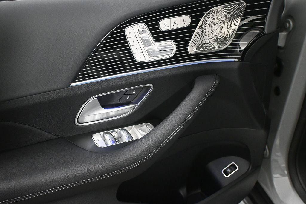 New 2026 MANUFAKTUR Alpine Grey Mercedes-Benz GLE 450 image 48