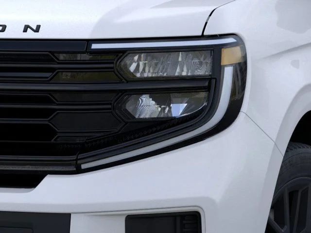 New 2025 Star White Metallic Tri-Coat Ford Platinum® image 18