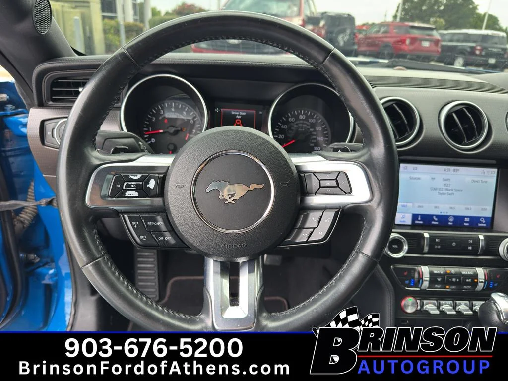 Used 2020  Ford GT Premium image 18