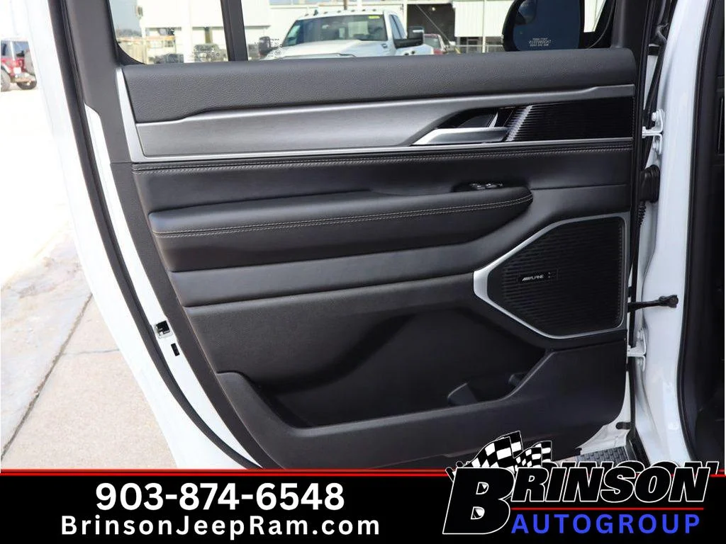 New 2026 Bright White Clearcoat Jeep Base image 7