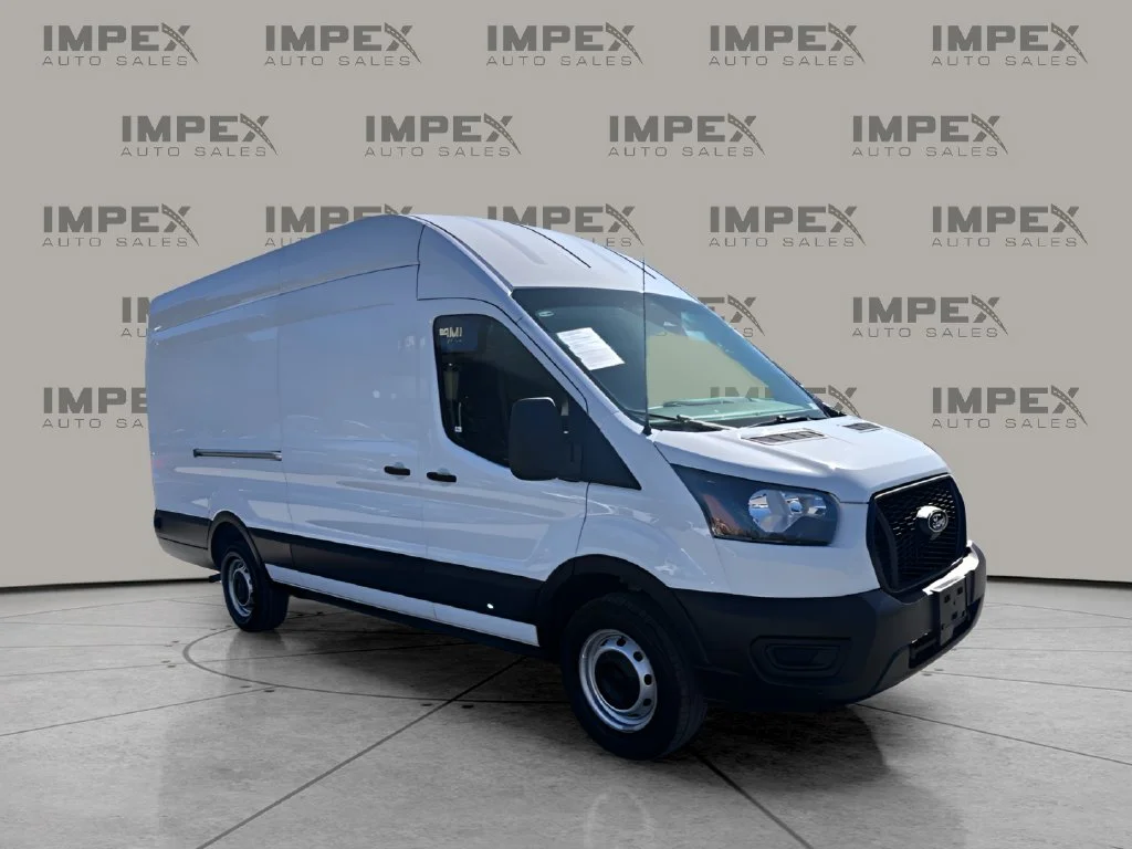 Used 2026 White Ford Base image 7