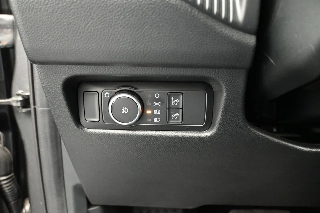 New 2026 Marsh Gray Ford XLT image 12