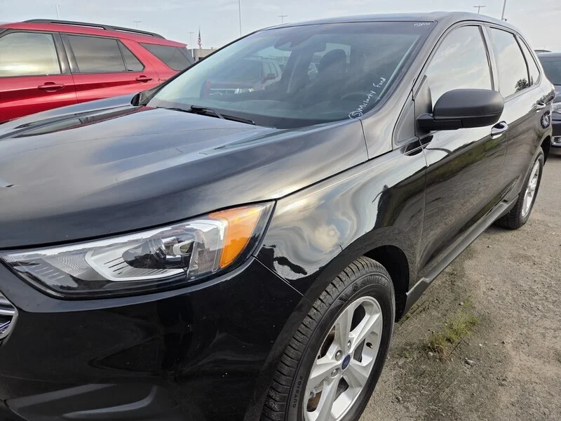 Used 2019 BLACK FORD SE FWD image 5