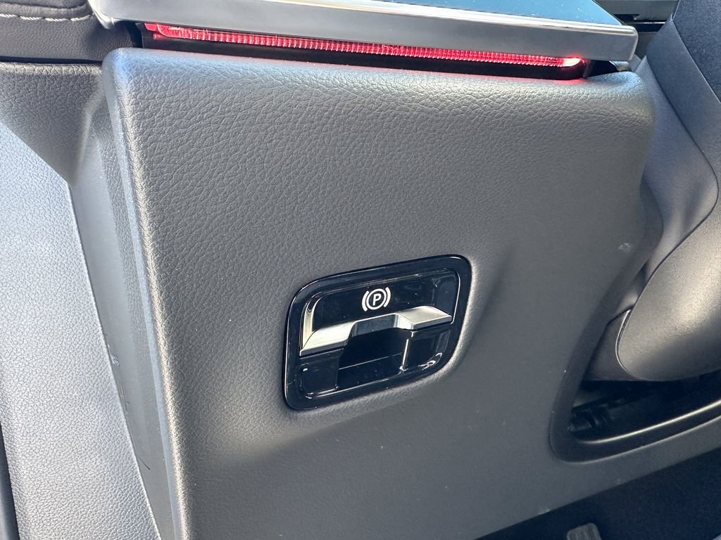 New 2026 Polar White Mercedes-Benz E 450 image 37