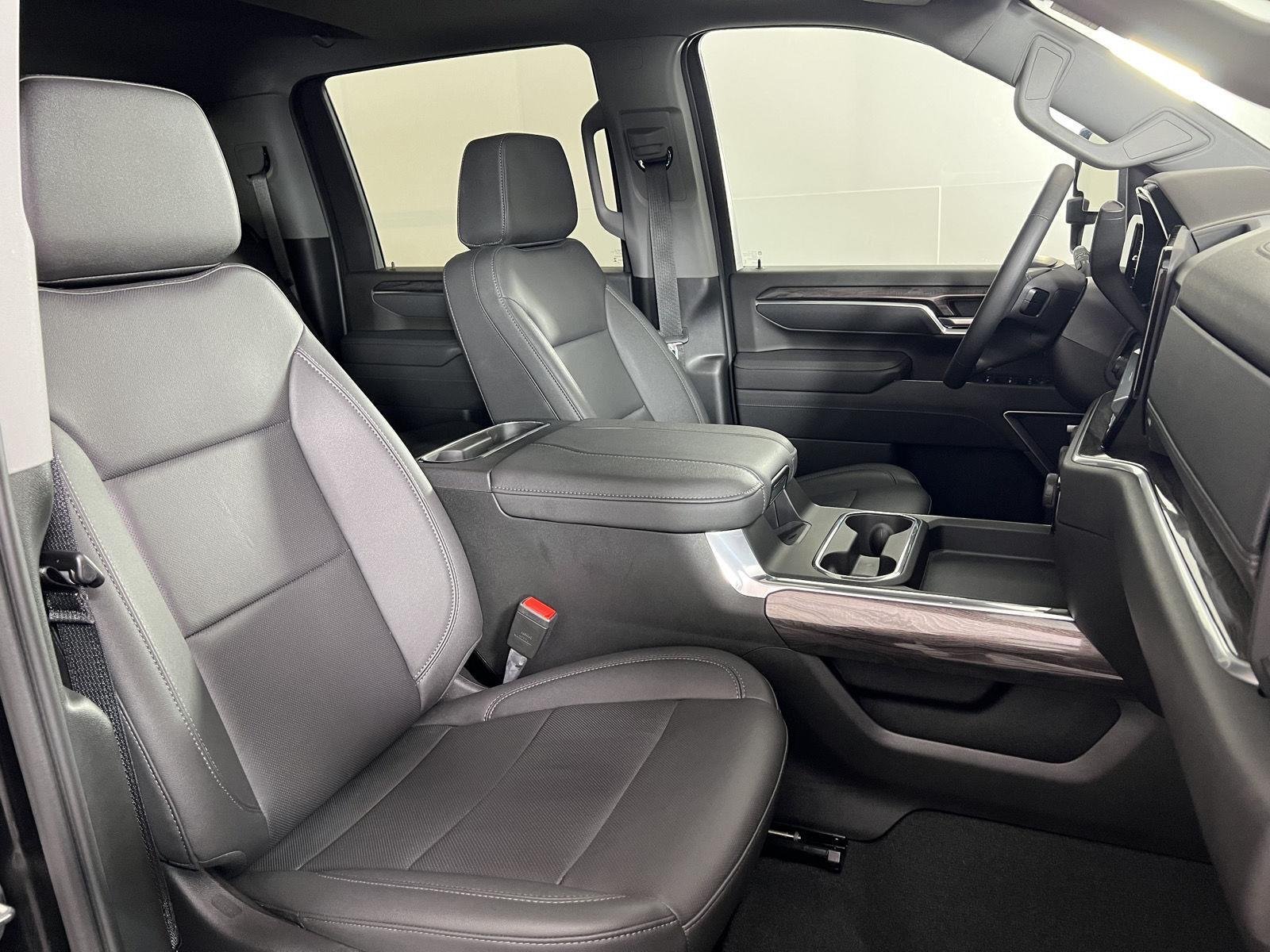 Used 2026 Black Chevrolet LTZ image 24