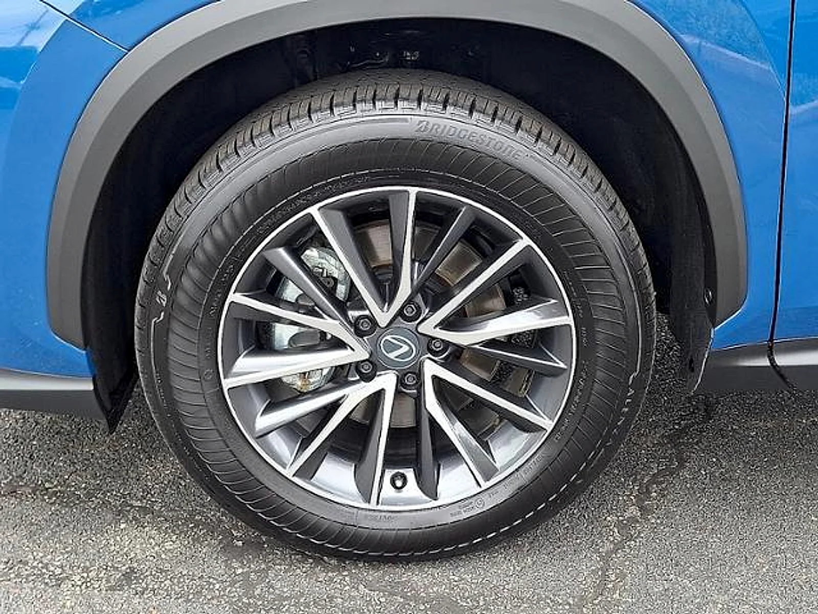 Certified Used 2026 Grecian Water Lexus Premium image 26