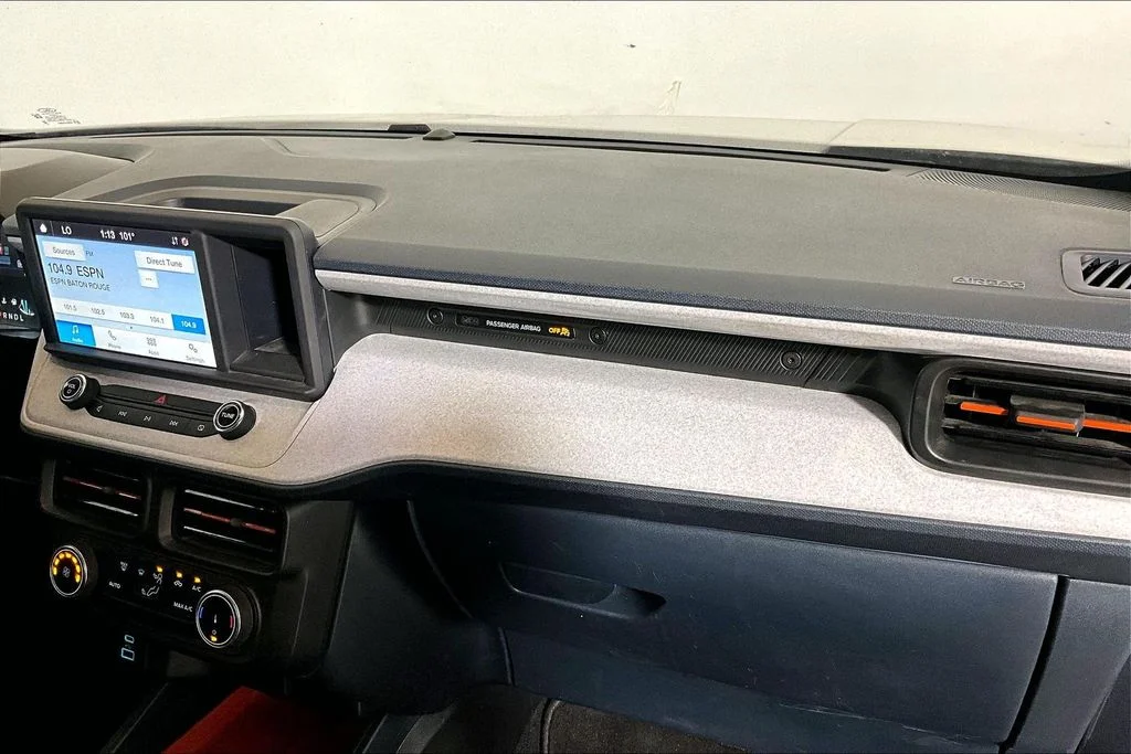 Used 2024 Oxford White Ford XLT image 12