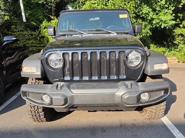 Used 2022 Black Jeep Unlimited Willys image 2