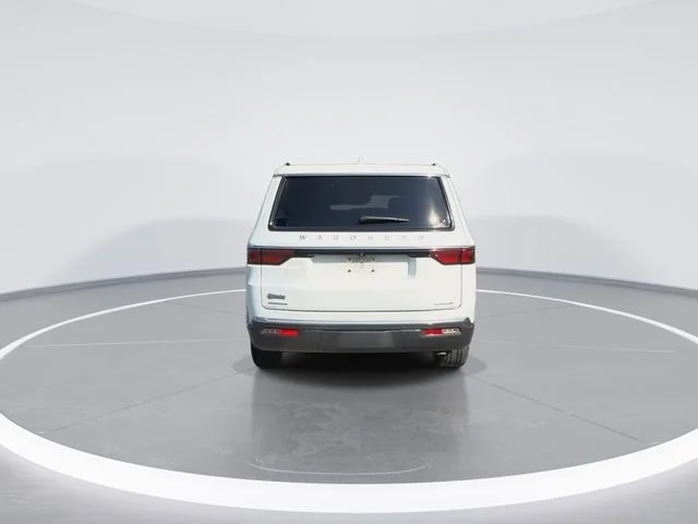 Used 2022 White Jeep Series I image 10