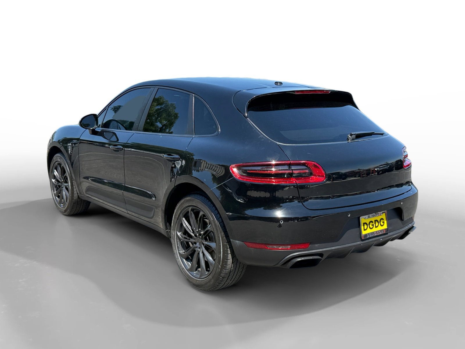 Used 2018 Black Porsche Base image 3