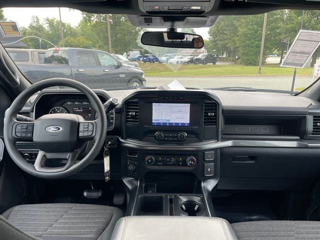Used 2023 White Ford XL image 11