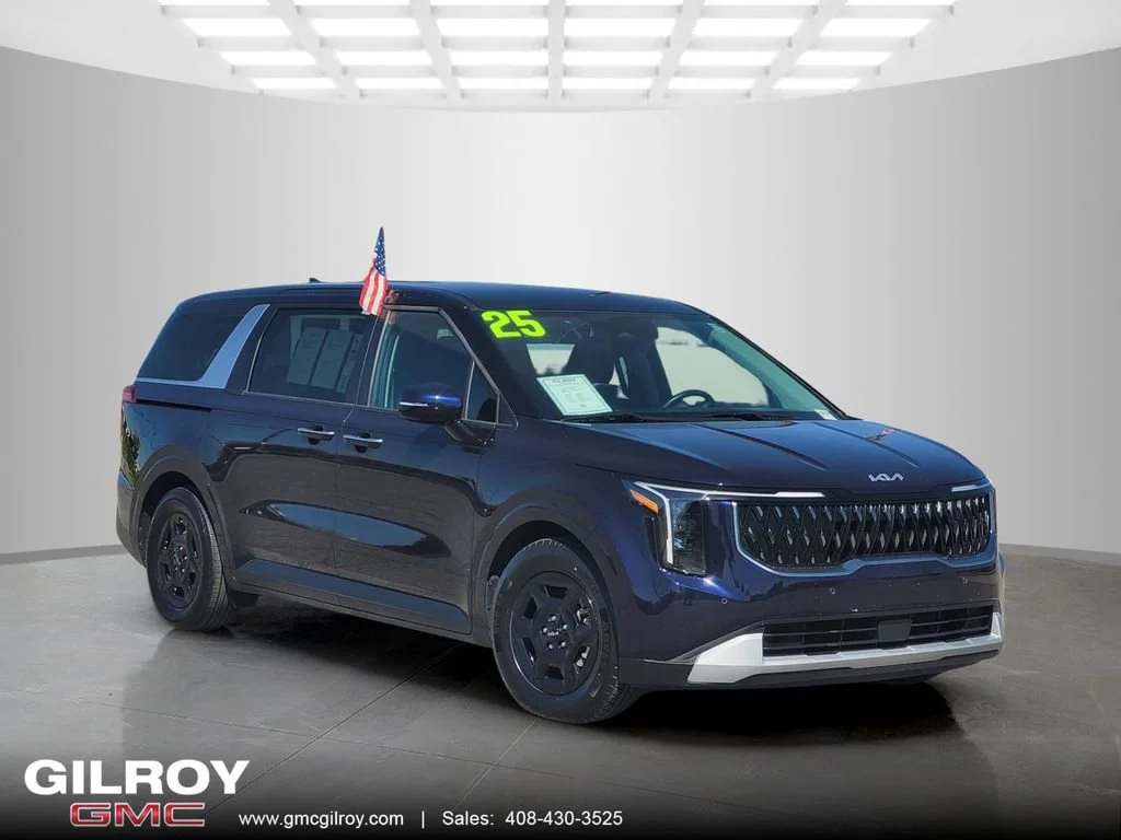 2025 Kia Sedona LXS's photo