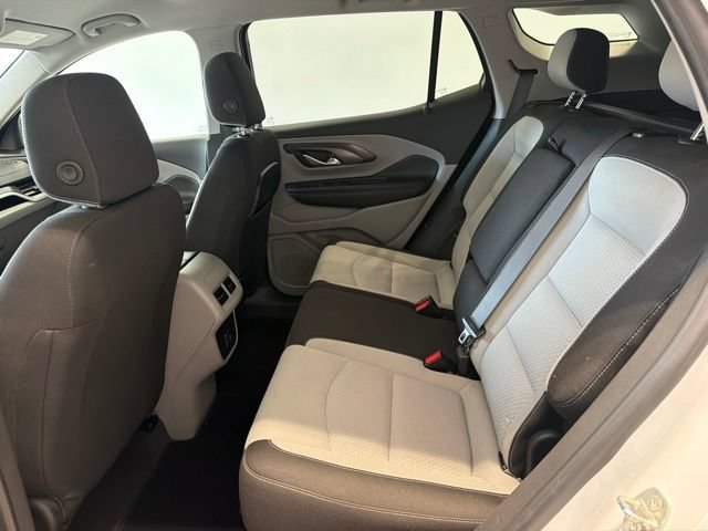 Used 2022 Summit White GMC SLE image 12