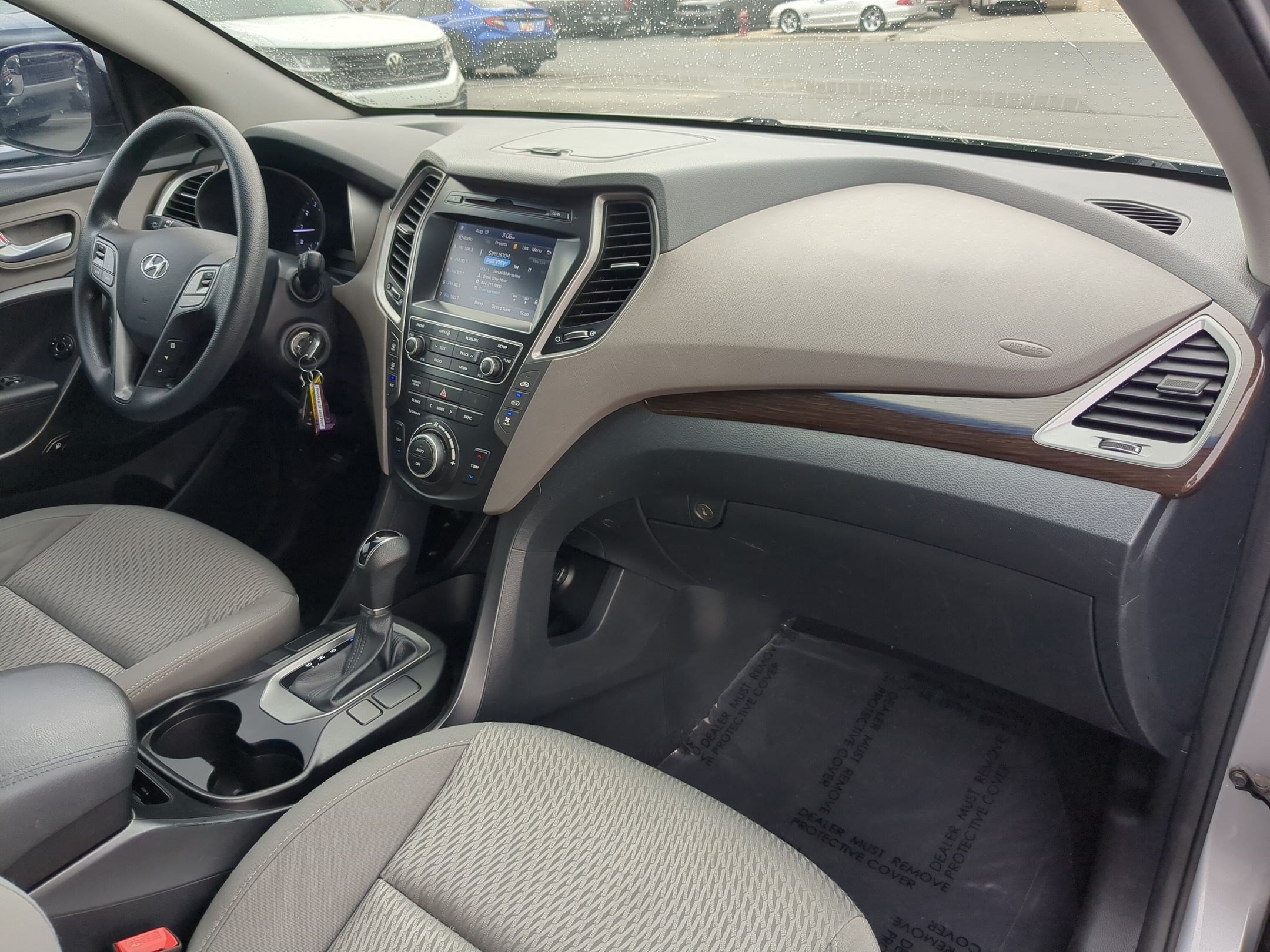 2018 Hyundai Santa Fe SE - Photo 32
