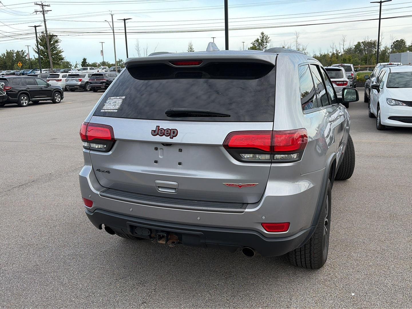 Used 2020 Billet Silver Metallic Clearcoat Jeep Trailhawk image 2