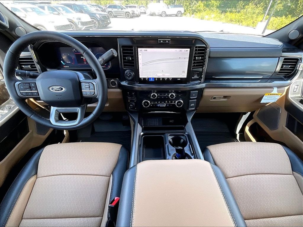 New 2026 Star White Metallic Tri-Coat Ford Lariat image 12