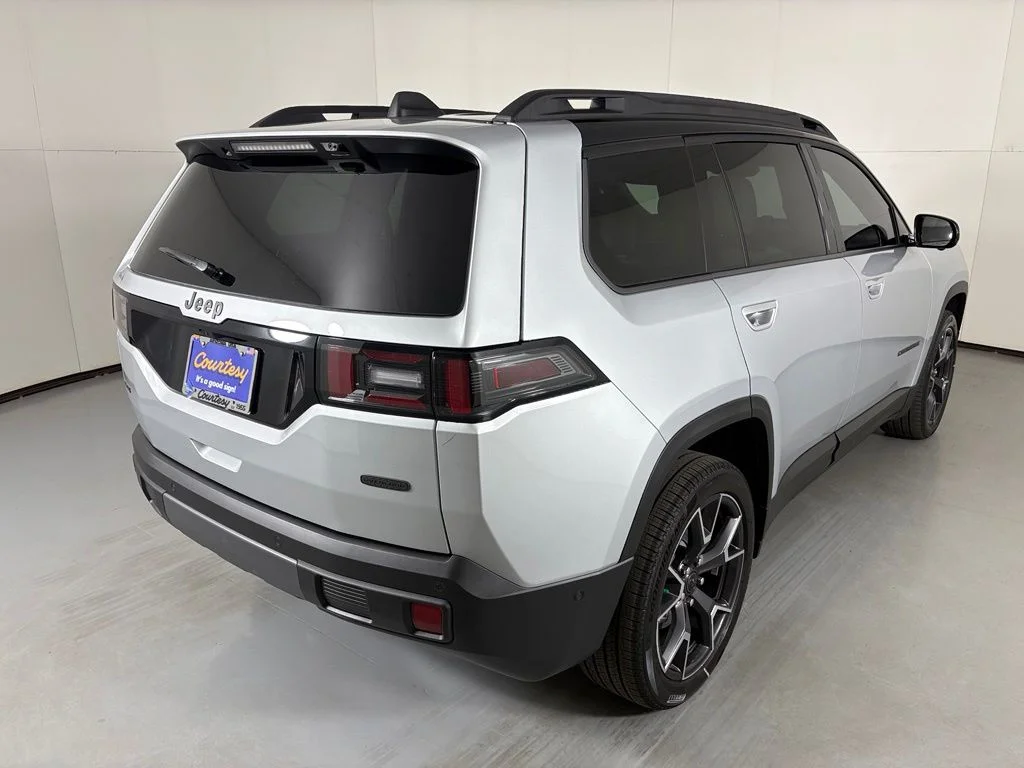 New 2026 Silver Jeep Overland image 8
