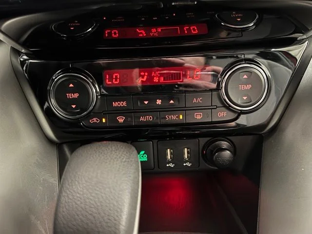 Used 2024 Red Mitsubishi SEL image 14