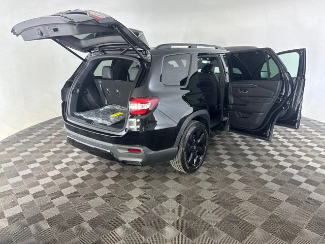 Used 2026 Gray Honda Touring image 17