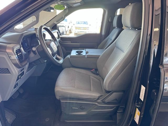 2025 Ford F-150 XLT - Photo 9