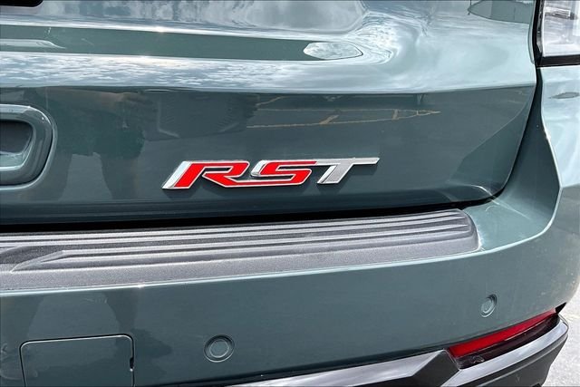 Used 2025 Gray Chevrolet RST image 24
