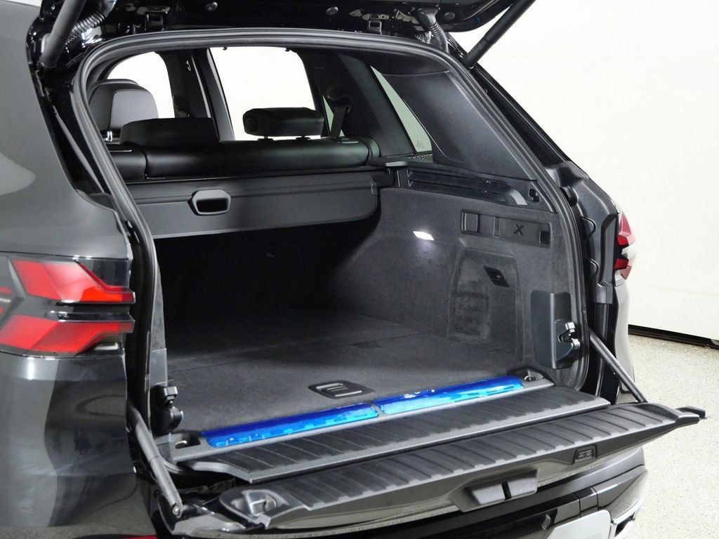 Used 2026 Black Sapphire Metallic BMW xDrive50e image 30