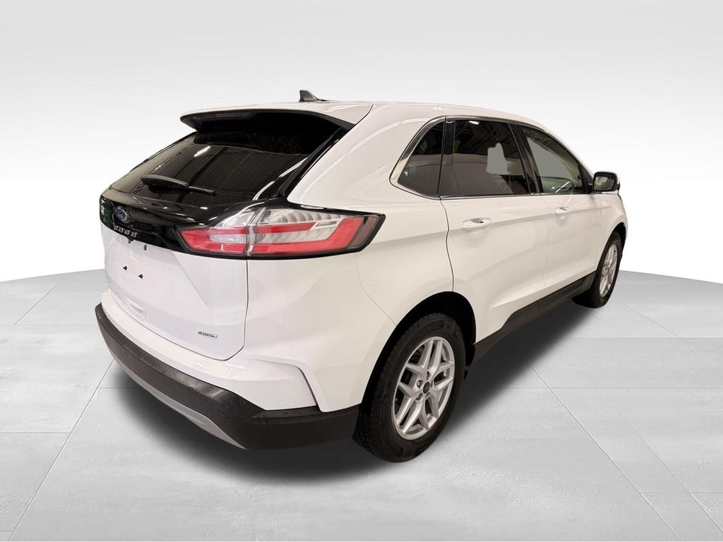 Used 2024 White Ford  image 6