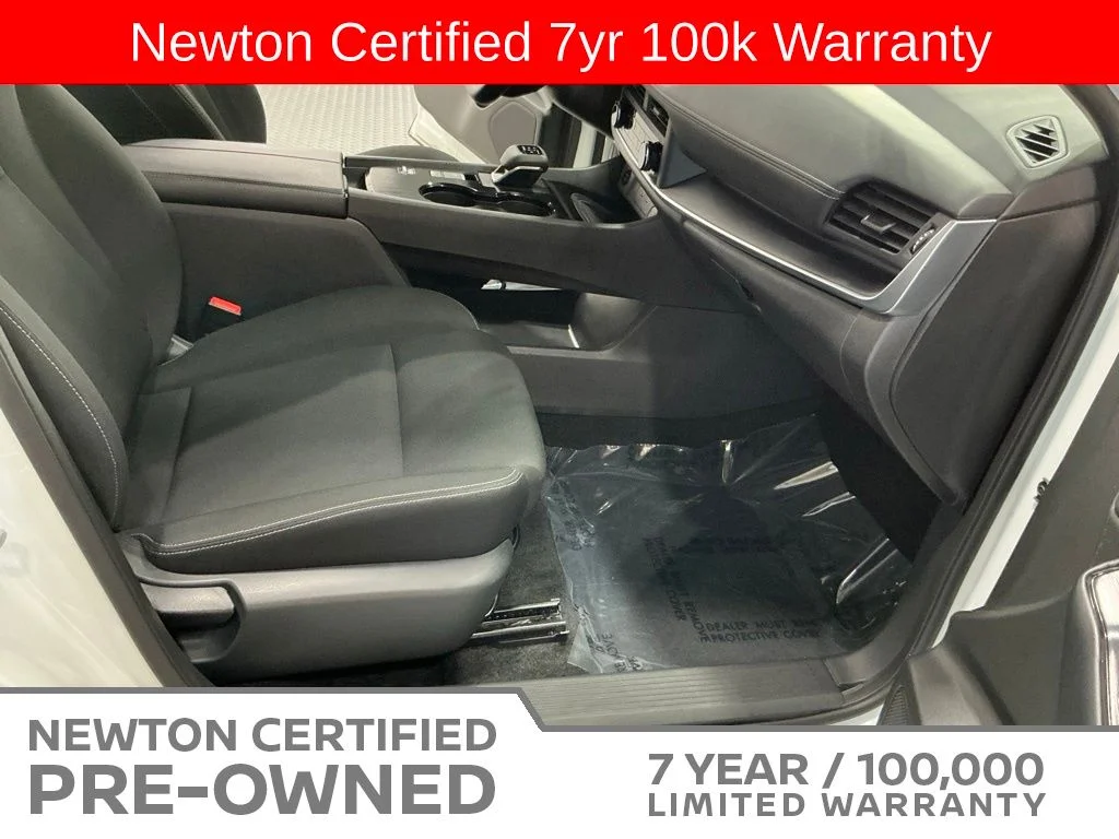 Certified Used 2025 Glacier White Nissan S image 13