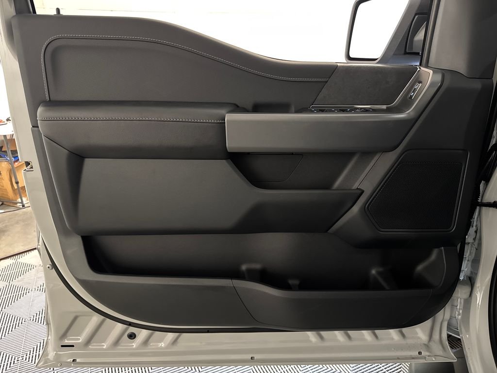 New 2026 White Ford XLT image 23