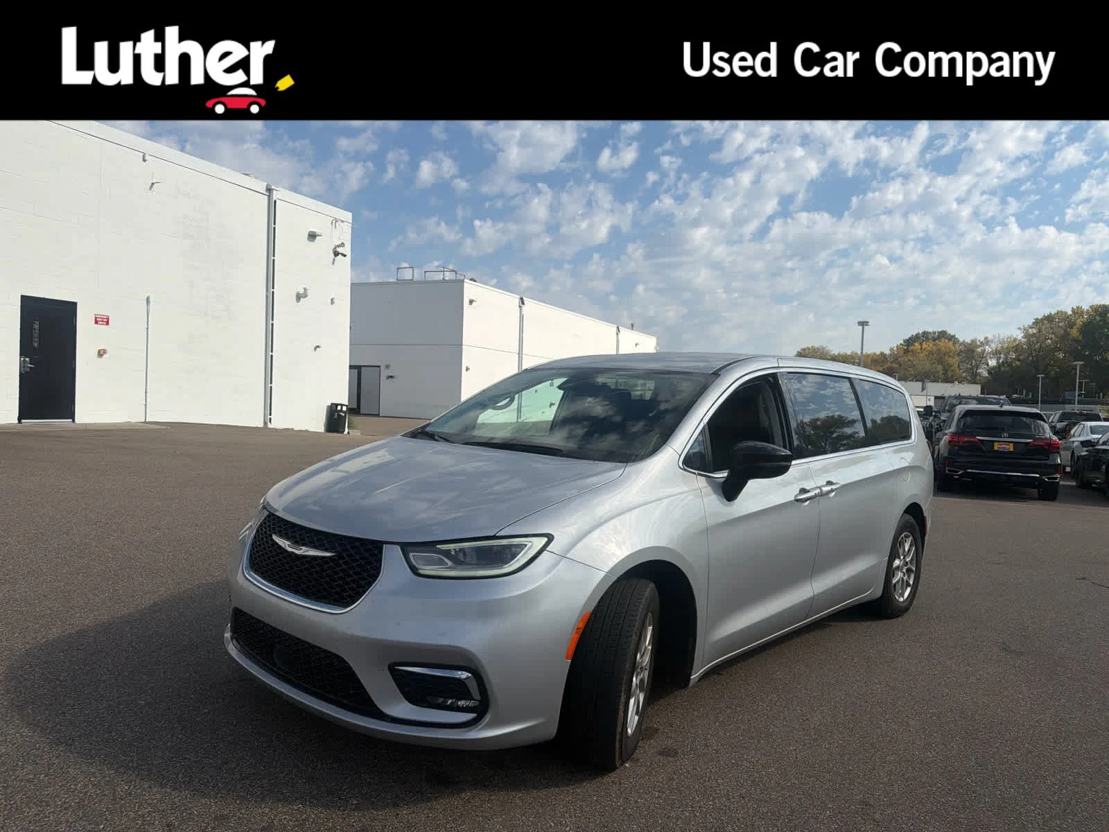 2024 Chrysler Pacifica Touring L
