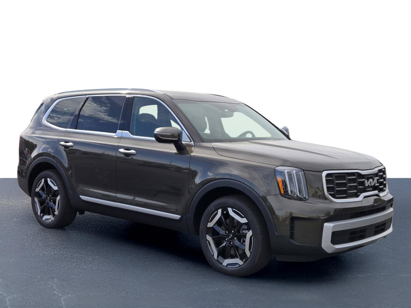 New 2025 Dark Moss Kia S image 6