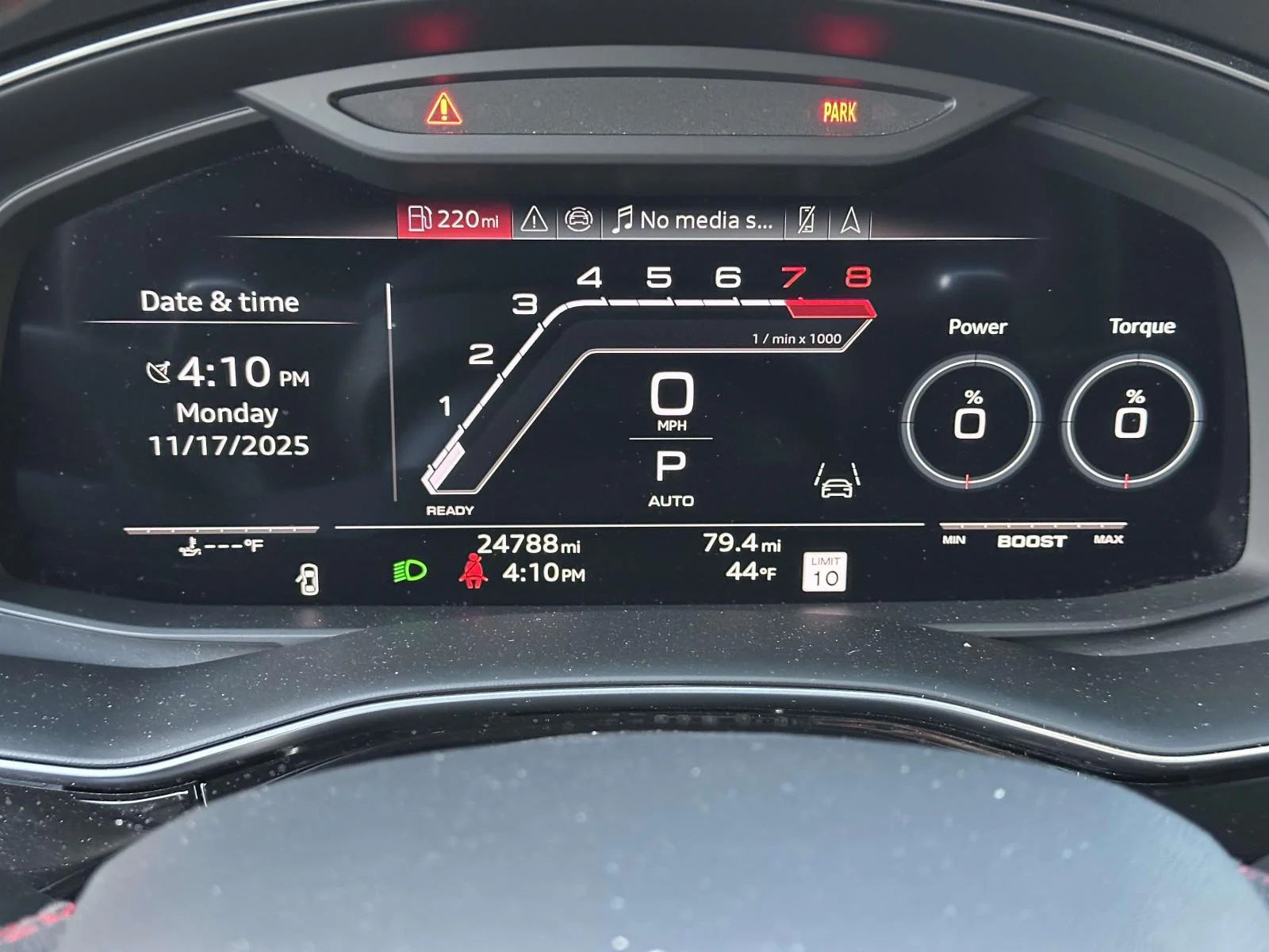 Used 2024 White Audi 4.0T image 27