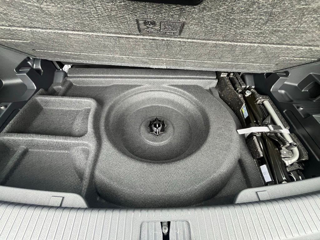 New 2026 Black Volkswagen 2.0T Peak Edition image 28