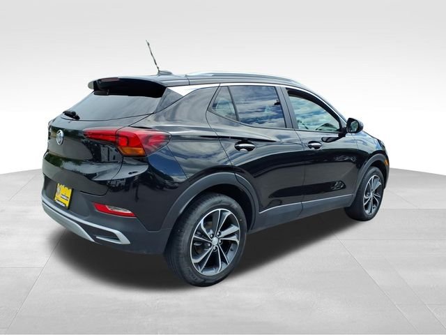 Used 2022 Black Buick Select image 14