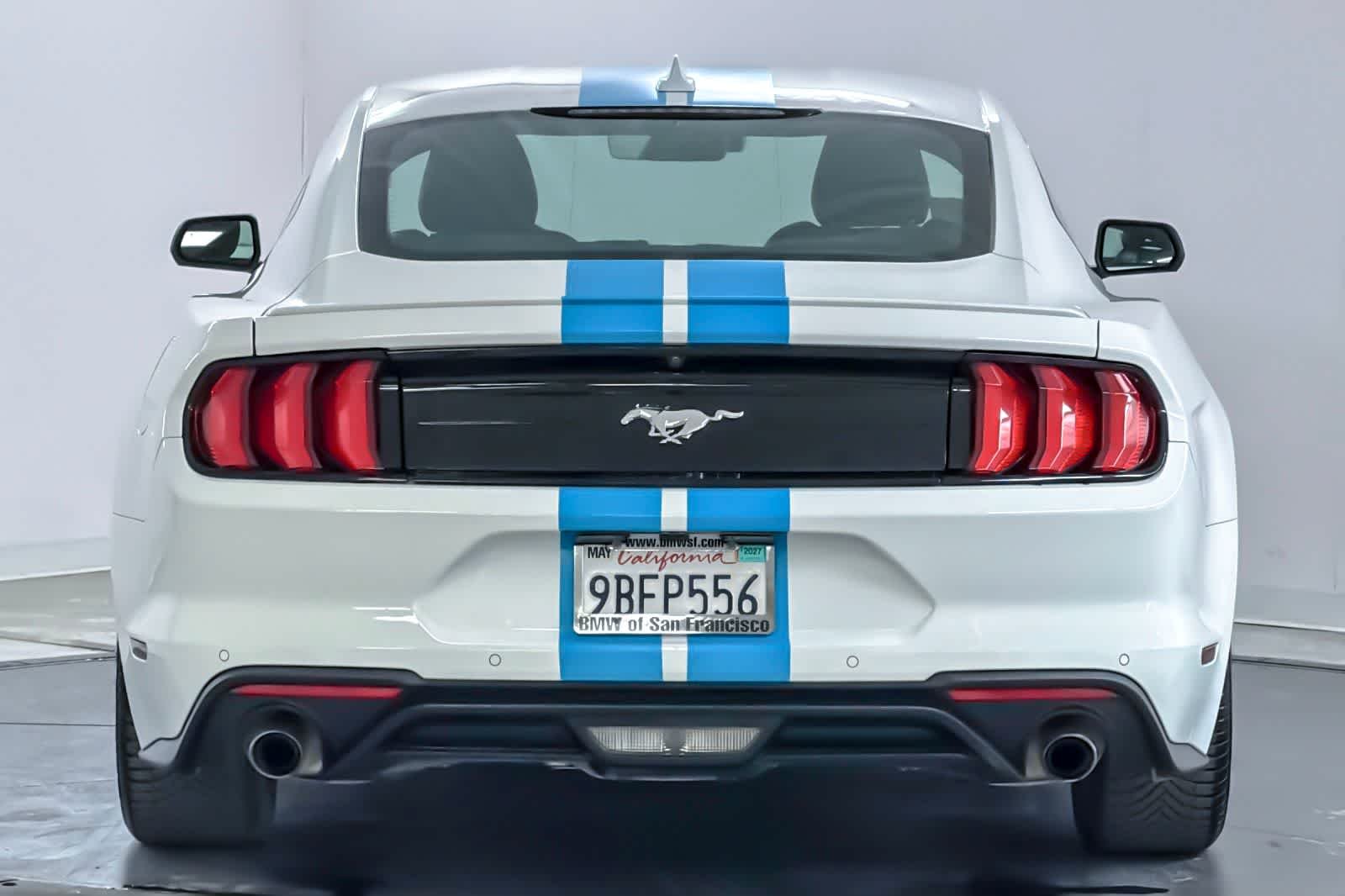 Used 2022 Oxford White Ford EcoBoost Premium image 7