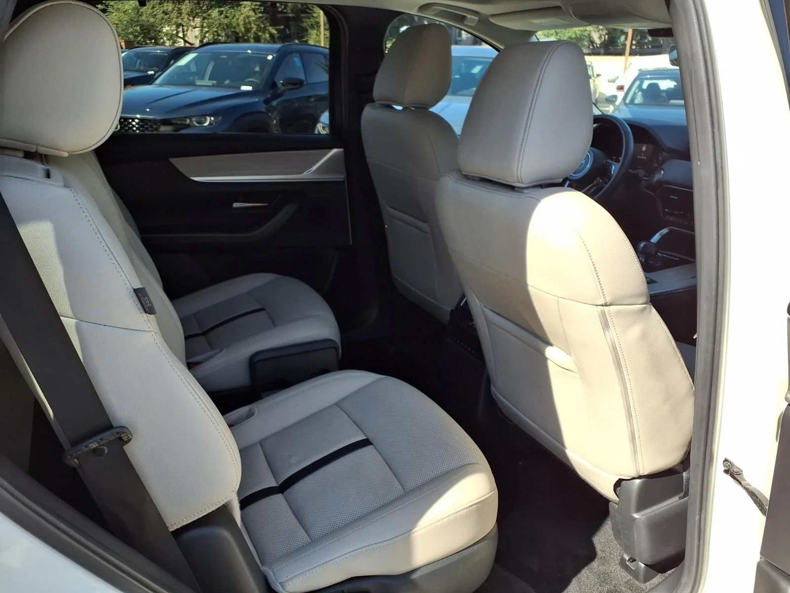 Certified Used 2024 White Mazda Premium image 22