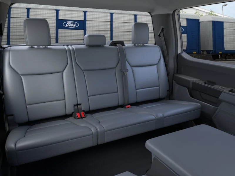 New 2026 Oxford White Ford XL image 11